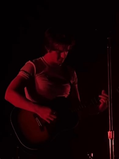 Joe Keery: A Date with Stranger Things Star