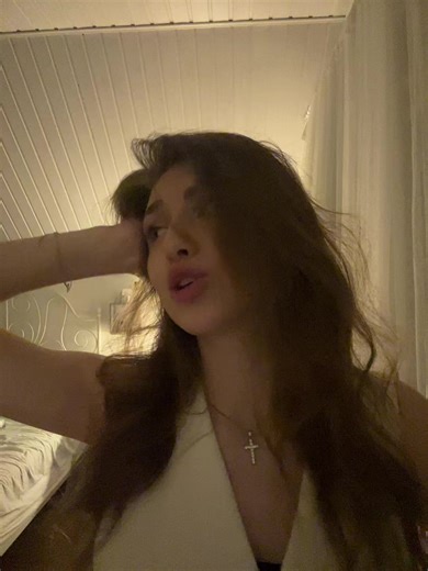 polinka (@polik_j)’s videos with оригинальный звук - appleemusiiic