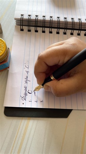 different cursive styles for writing letter ‘C’ with normal ballpen or fountain pen.