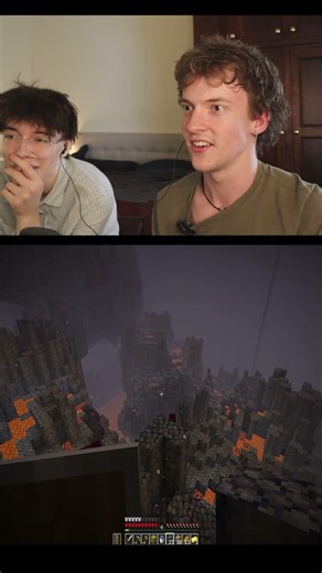 Split controls in the nether is so cooked.