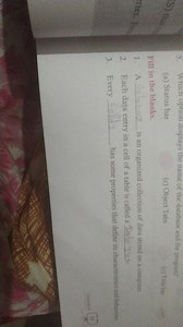 5. Which option displays the name of the database and the progr... | Filo