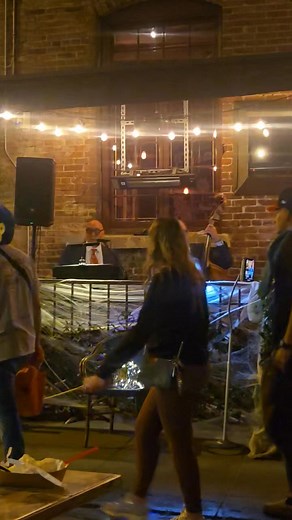 Mills alley, China palace. 10/31/25 | Mark Johnson