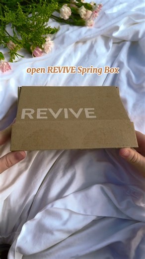 🌸 Unboxing the Spring Box 2025! 🌼 Excited to reveal all the fresh new goodies inside—spring has never looked this good! 🛍️✨ #SpringBox2025 #Unboxing #NewSeasonVibes | Revive Essential Oils