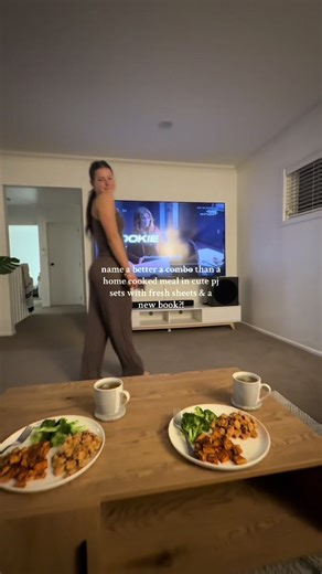 Cozy Night In: Perfect Evening with Home-Cooked Meal