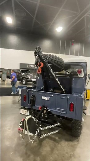 Working CJ5 Jeep on Dispaly