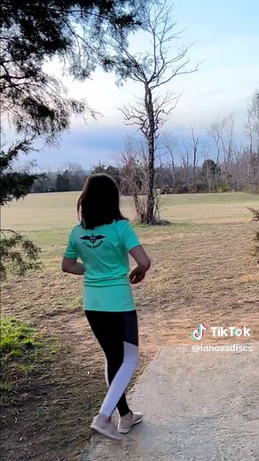 MJ Gager Catching the Birdie with Innova Sidewinder | Disc Golf Highlights