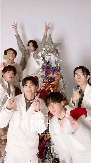 HoHoHo ⁂ 想成為O.A.O.們的超人🎅🏻 #浪漫主意 ｜Ozone #Shorts