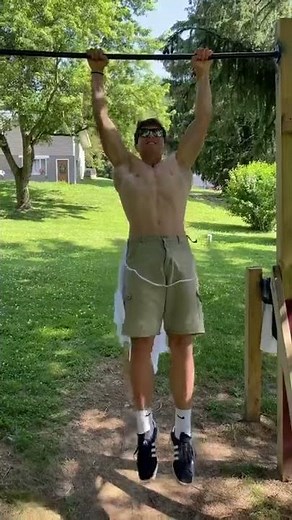 Ripping my shirt off this was funny