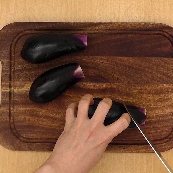 お箸がすすむ♪ 鶏肉となすの甘酢がらめのレシピ動画・作り方 | デリッシュキッチン