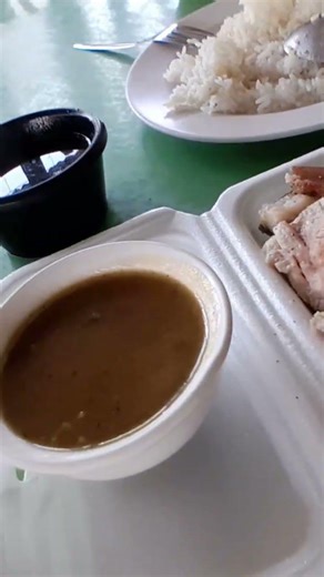 yum yum yum #lechon is really crispy 😋