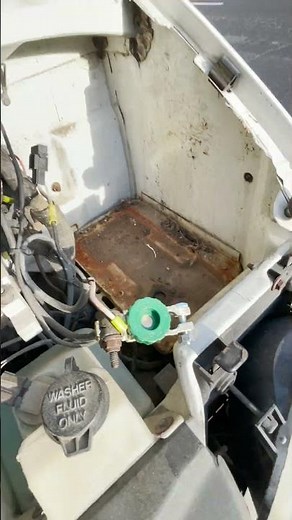 RV: Quick and Easy Battery Replacement Guide for RoadTrek Popular 190 #shorts