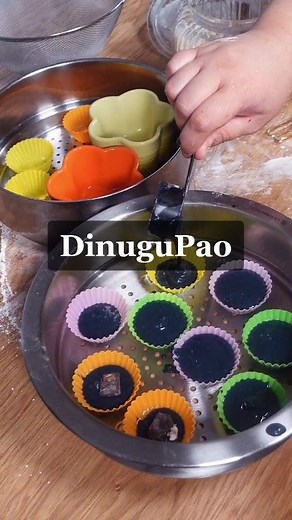 Delicious Puto Pao Dinuguan Recipe | MamaYum