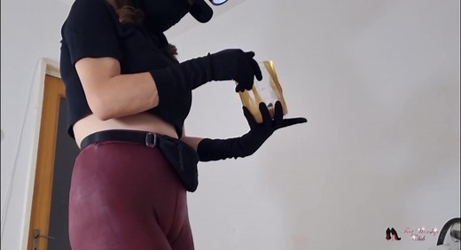 #fyp #feetstuck #stuck #feetstuckinglue #gluetrap #goo #mess