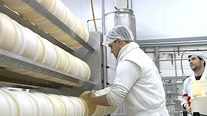 Quesos Canal reabre su fábrica de Valladolid de manos de sus antiguos dueños