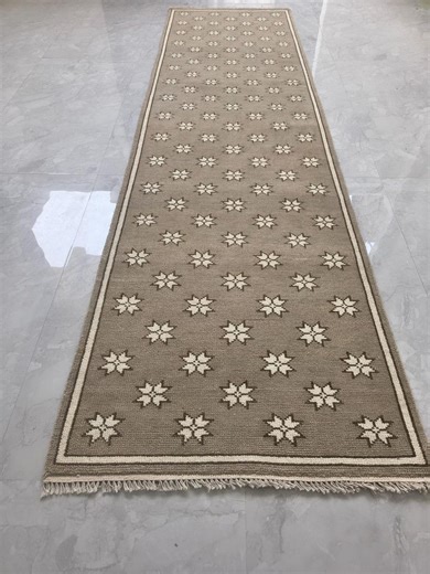 Handmade brown Wool Runner Rug: Modern Hallway Carpet