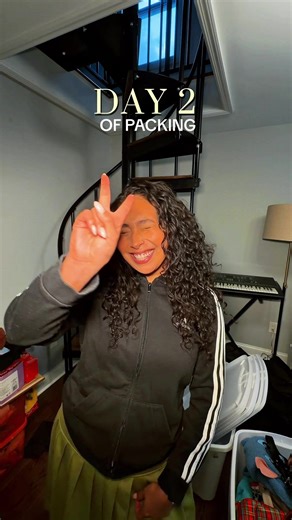 time is tickingggg. Need to pack faster! 🤦🏽‍♀️ #moving #packing #voiceactor #fyp