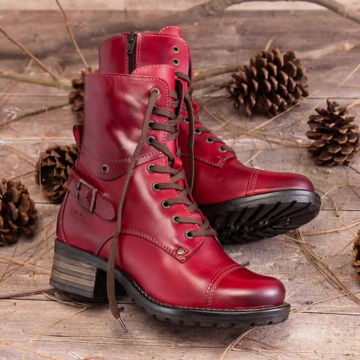 🚨NEW STYLE🚨Gusto is our new Portuguese-made boot that has everything you love about our classic Crave style, with a higher rubber lug outsole! Don’t miss your chance to get superb support in a stylish boot! Check them both out now! https://bit.ly/3s7kSfL Get our latest & greatest styles & promos by signing up for text/email alerts. https://taosfootwear.com/pages/sms-landing-page-2 #Taosfootwear #feelgoodwanderwell #taosshoes #Boots #bootseason #laceupboots #archsupportshoes #leatherboots #Side