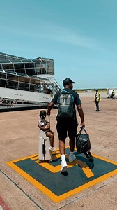 29K views · 83K reactions | Everybody parent different, DO WHAT WORKS FOR YOU. FORGET THE BOOKS AND THE SO CALL PARENTING EXPERTS LEARN AS YOU GO AND CREATE YOUR OWN TECHNIQUES. 麟: @miamily_official | Warren Weir | Facebook