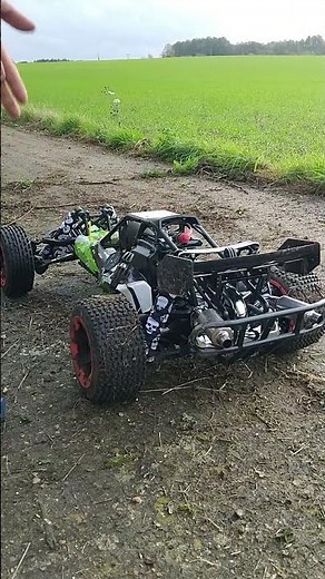 rovan baja 5b great for beginners and starts easy no need for roto start #baja #shorts #rcshorts