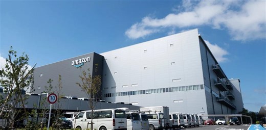大人の社会科見学。アマゾンの巨大倉庫でロボたちの仕事ぶりが見られる