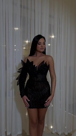 Gather round beautiful ladies....Let them keep staring daggers at you as you rock this outfit. #Loversofshortdresses #dinnergown #fashioninspiration #viralvideo #fyp #shortdresses #outfitideas #busytobebaechallenge