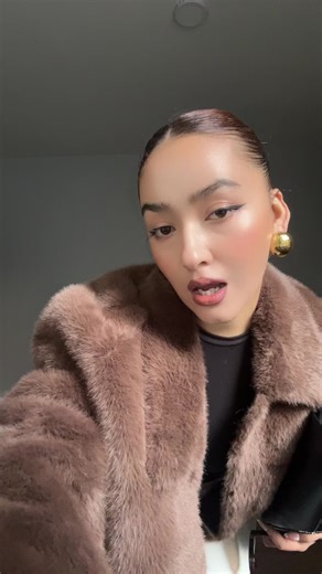 Stylish White Jeans Outfits for Every Occasion