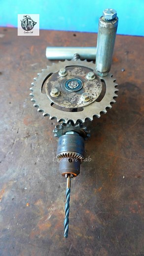 6.1M views · 56K reactions | I Built a Manual Drill from Motorbike Gears – Unbelievable Results! #reels #instagramreels #manualdrill #motorgears #gears #build #tools #metalworking #welding #satisfying #fabrication #lifehacks | Creative Lab | Facebook