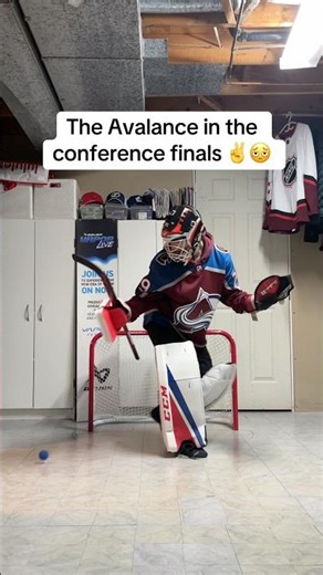 Colorado is DONE?! 😳🏒