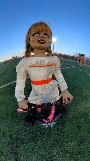 Annabelle Chasing Players Funny Moments