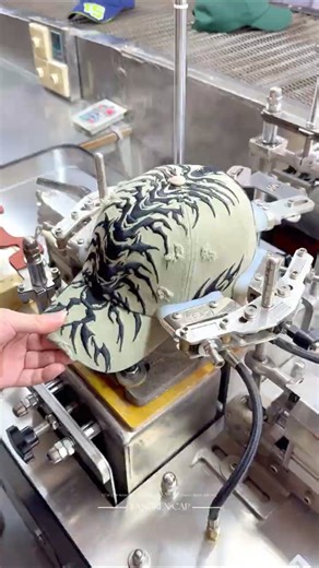 The assembly process of hat#hat #manufacturer #embroidery #hat #fashion #oem #custom ＃cap＃baseball