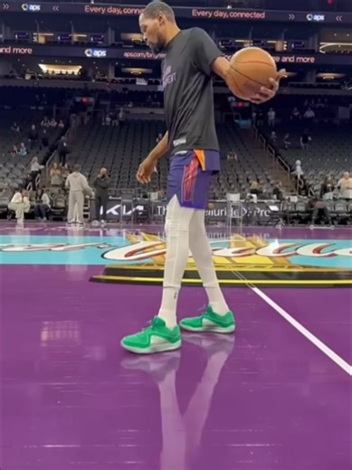 Exploring the Best Handles in the World Right Now