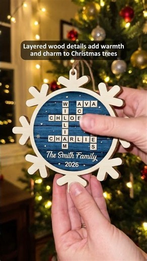 Create a personalized wooden ornament for the whole family 🎄🤍 #gifts #giftideas