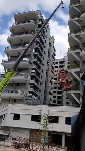 10K views · 62 reactions | Crane lifting failure heavy lifting Equipments shorts viral | Construction Machines | Facebook