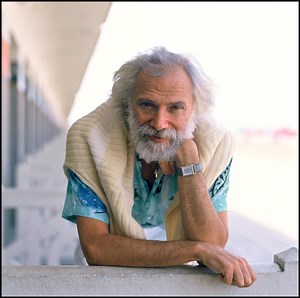 Georges Moustaki, un père jaloux ? Sa fille se confie sur leur rivalité