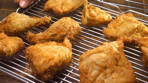 Lunchtime savings are here! 🍗😋 Grab a KFC Chicken Box Combo for lunch and enjoy a delicious piece of chicken, fries, biscuit and a pepsi for just $615! #KFC #KFCJamaica #ChickenBox #Lunchtime #FingerLickinGood | KFC