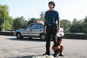 闇の子供たちの予告編・動画「予告動画」 - 映画.com