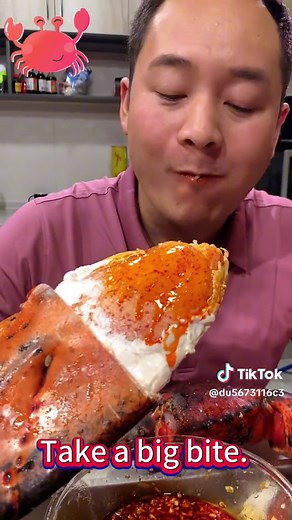 Ultimate Giant Crab Claw Mukbang Challenge
