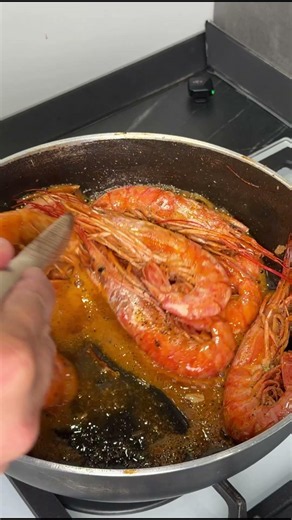 The Secret Behind Authentic Italian White Wine & Brandy Prawns 🇮🇹 | Home Kitchen Italy
