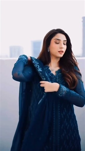 Ramsha Khan's Stunning Glow-Up: From VJ to Drama Queen! ✨ #RamshaKhan