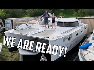 ⛵️ Our hurricane-damaged catamaran is ready to go back in the water! Ep.633