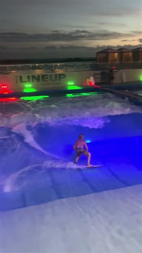 Standing wave - griffin Foy