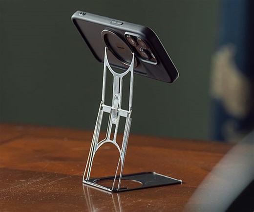 The Majextand S Stainless Steel iPhone Stand Is as Slim as They Get
