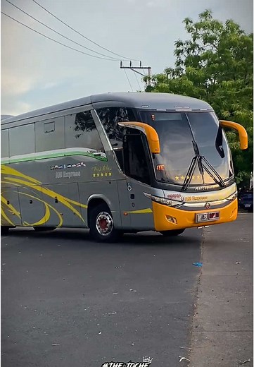 Lujosos Autobuses AM EXPRESS en El Salvador