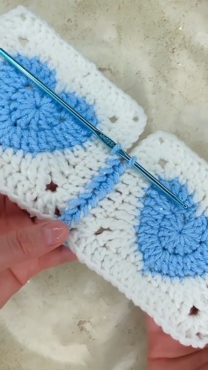 4.3K views · 80 reactions | Easy crochet stitch for beginners 殺 . . . . . #reels #tips #crochetreelsplay #howto #crochet #fyp #knitting #knit #crochetreels #crochetdesigner #igcrochet #yarnbender #crochetpatterns #crocheting #crocheter #maker #crochetstitch #crochetlove #crochetinspiration | I Share Crochet | Facebook