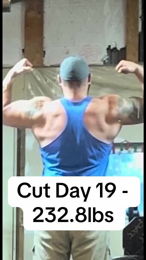 Cut Day 19 -232.8lbs Back Day #weightlifting #fitnessmotivation #fitnessroutine #bodybuilder #bodybuildingmotivation #fatloss #fitness #bodytransformation #fitnessjourney #lifting #backday #backexercise