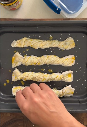 Delicious Vegemite Twists for Kids' Lunch Boxes