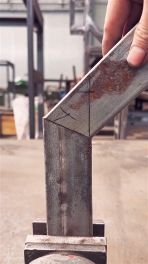 How to Align Square Steel Bar Corners Perfectly 👍 Metal Fabrication Trick 👍 #handmade #craft #skills