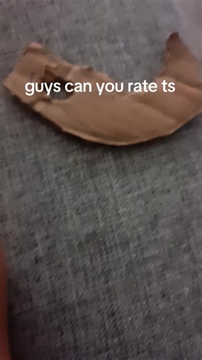 I my first ever time making a cardboard krambit