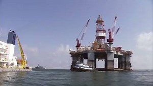 402K views · 6.3K shares | how to move offshore oil rig Get OILFIELD ENGINEER TOOL App here ➡ https://itunes.apple.com/app-bundle/id953871063 | National Oilfield Tool | Facebook