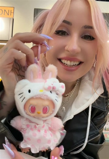 Unboxing de la Collection Labubu x Hello Kitty & Friends